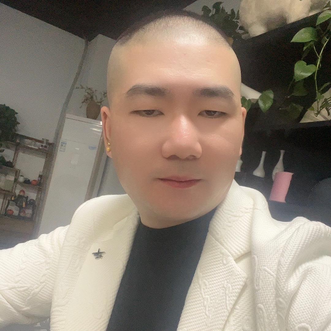 阿天，金缘阁珠宝，收二奢黄金