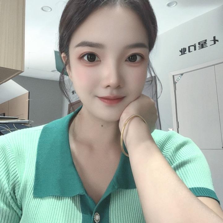 卖门的小李姐姐
