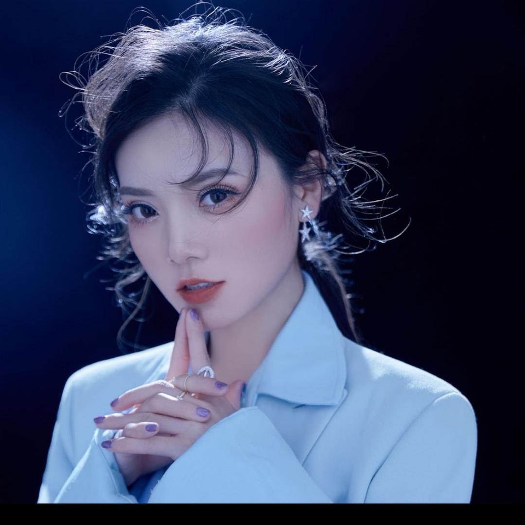 @千屿sheila   直播甄选—反场