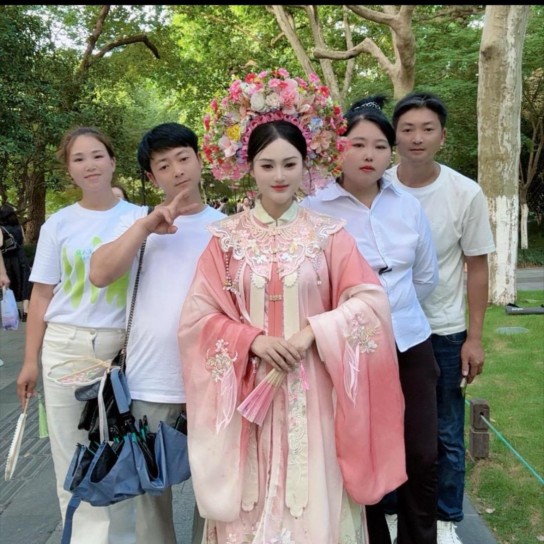 唐三妹好物分享 坤坤