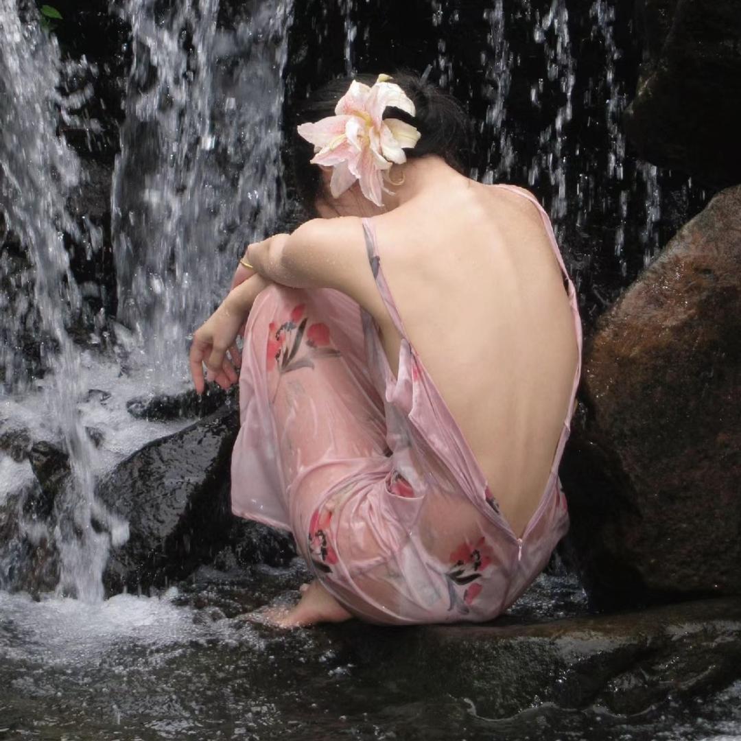 李维亚丫丫