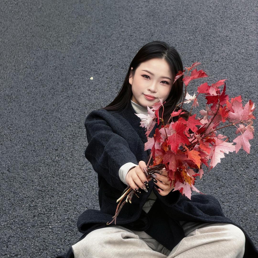 💞ℒᎭ关蛮蛮💞ℒᎭℯ: ℳ