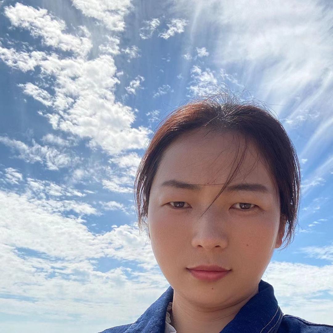 鼓眼泡二姐