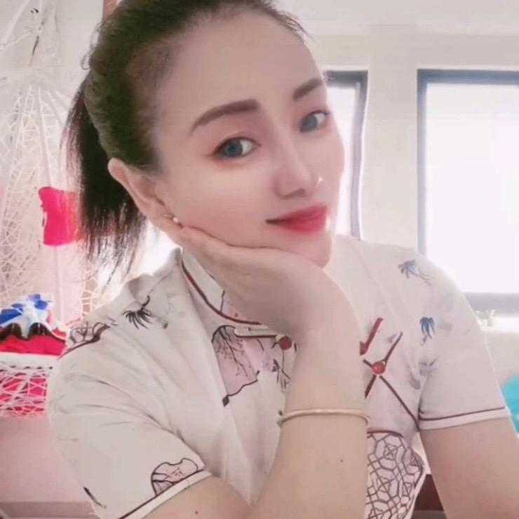 妞妞.