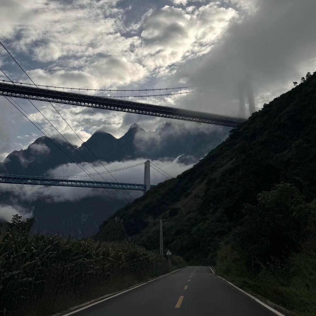 AAA建材洪总