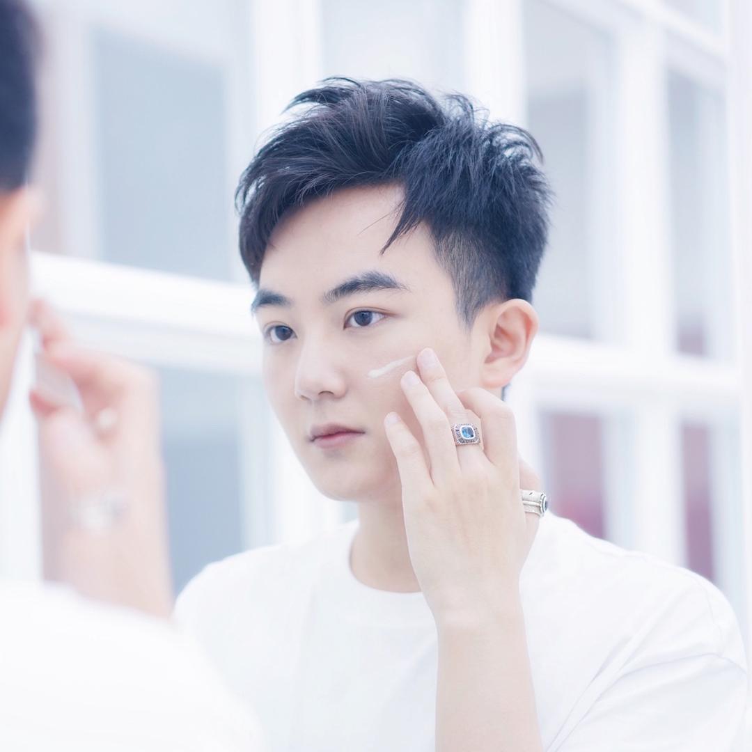 李彬赫