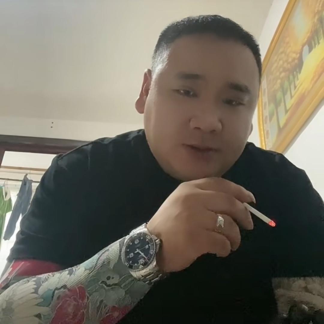豹哥
