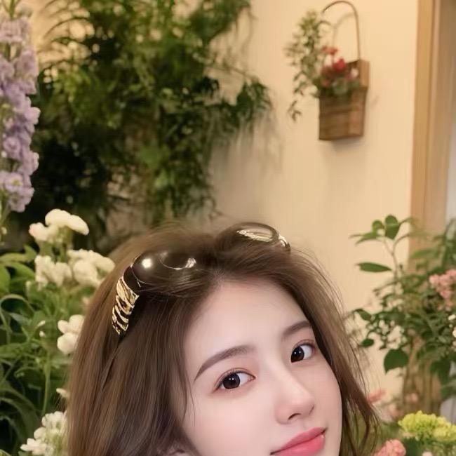 莲绣百货多元好物精选店