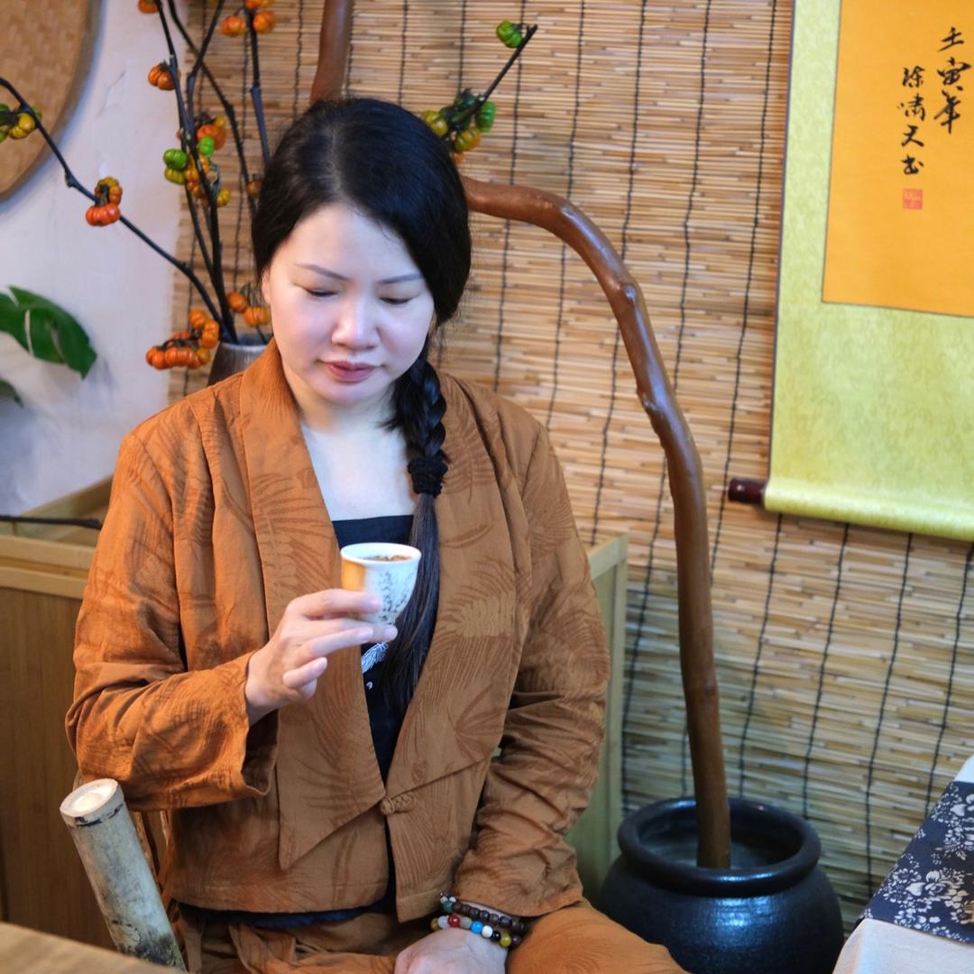 南方霞姐