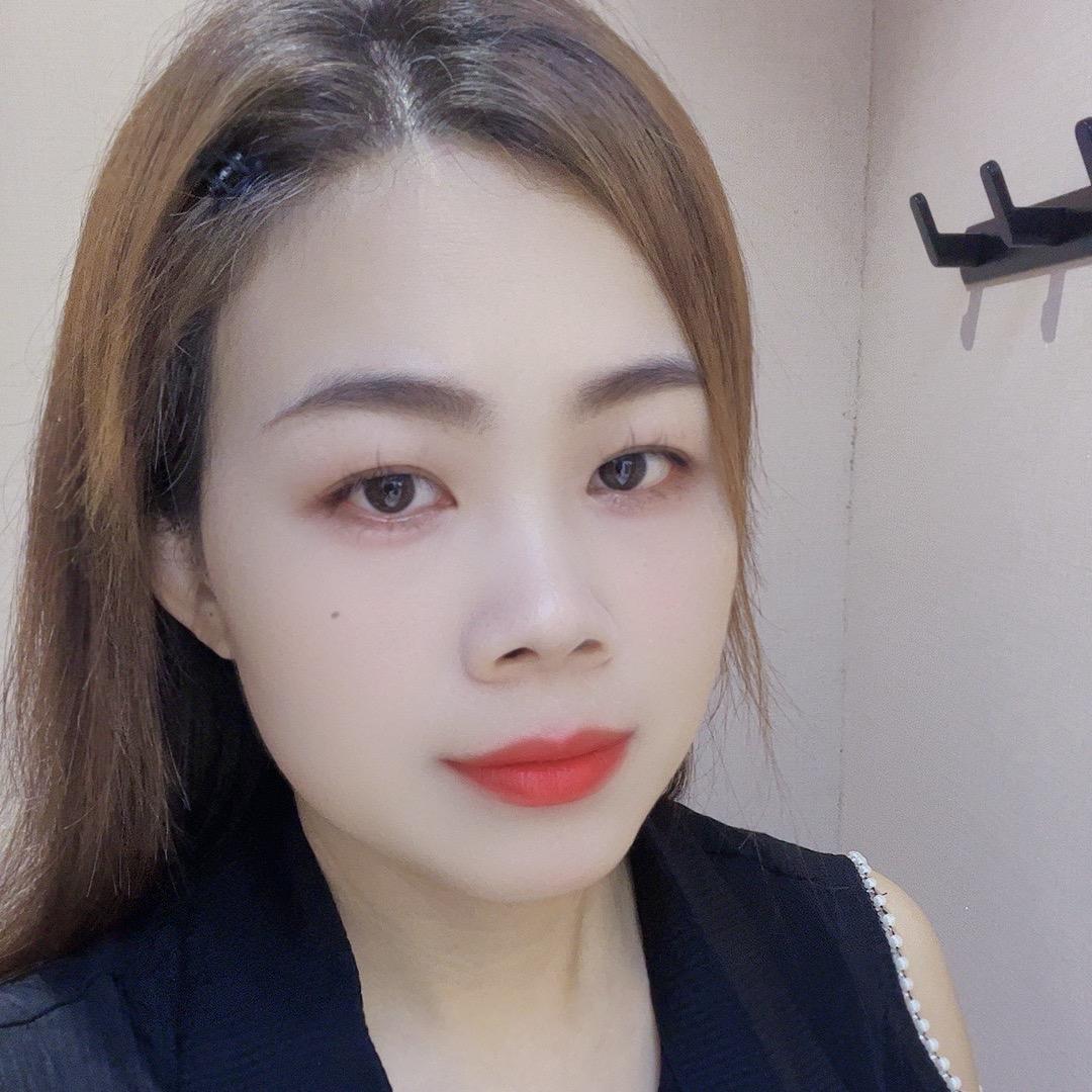 自然穿女装叶紫长沙智秀服装有限公司