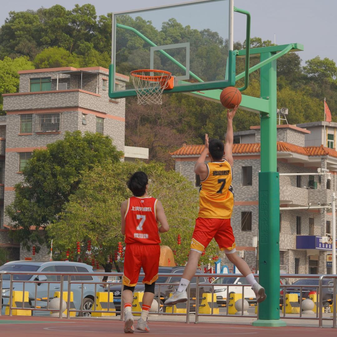 右撇子的比斯利