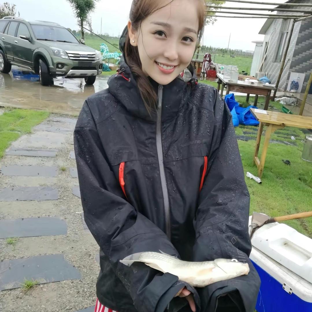 纤纤知水