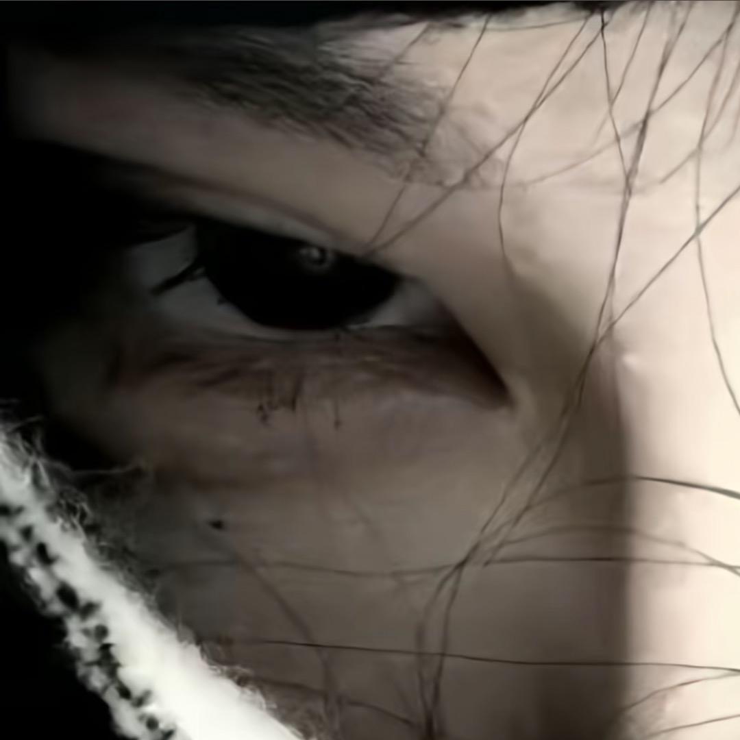 走两步就摔跤的大摔哥