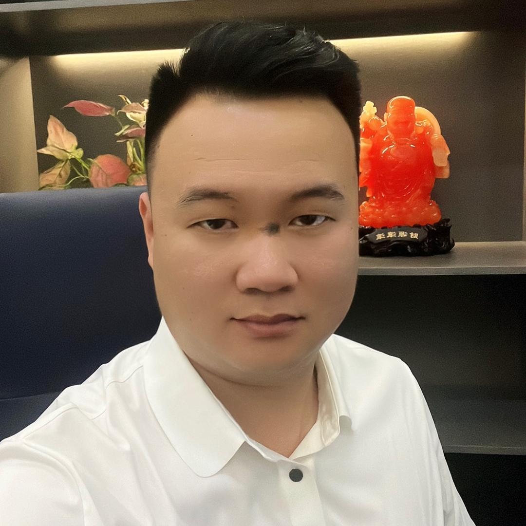 梁商汽车  (梁华)
