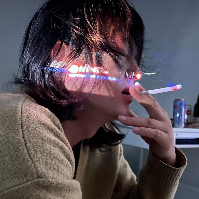 1600
