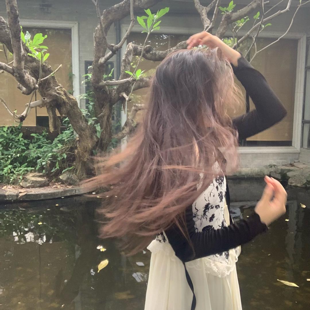 妮