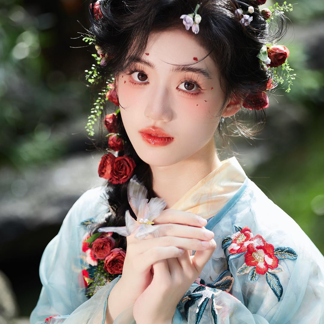 玉堂春民族风旅拍(三坊七巷店)