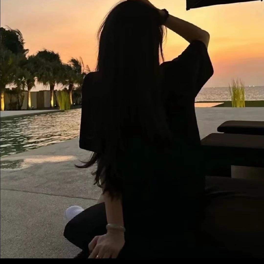 @M.