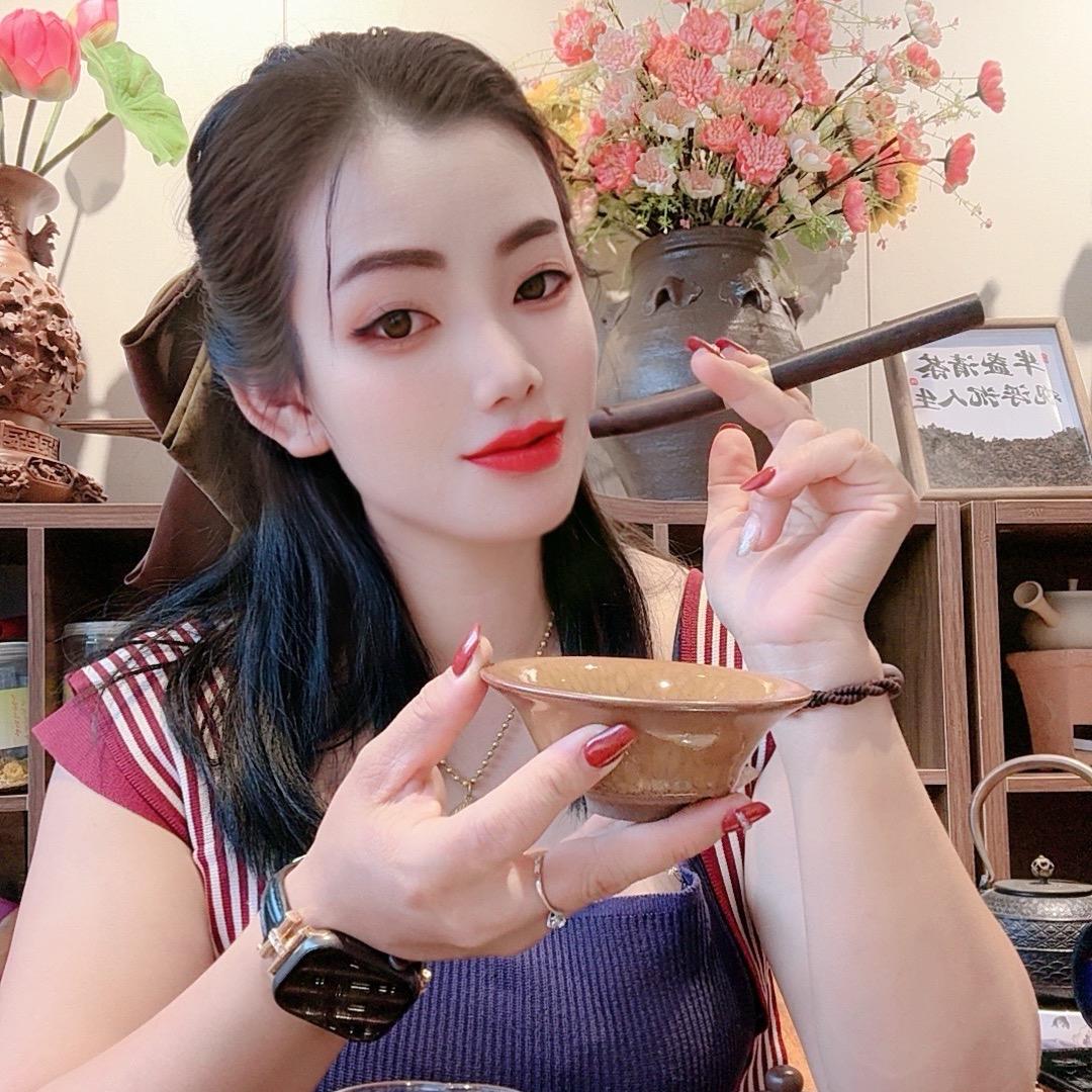 骄阳姐