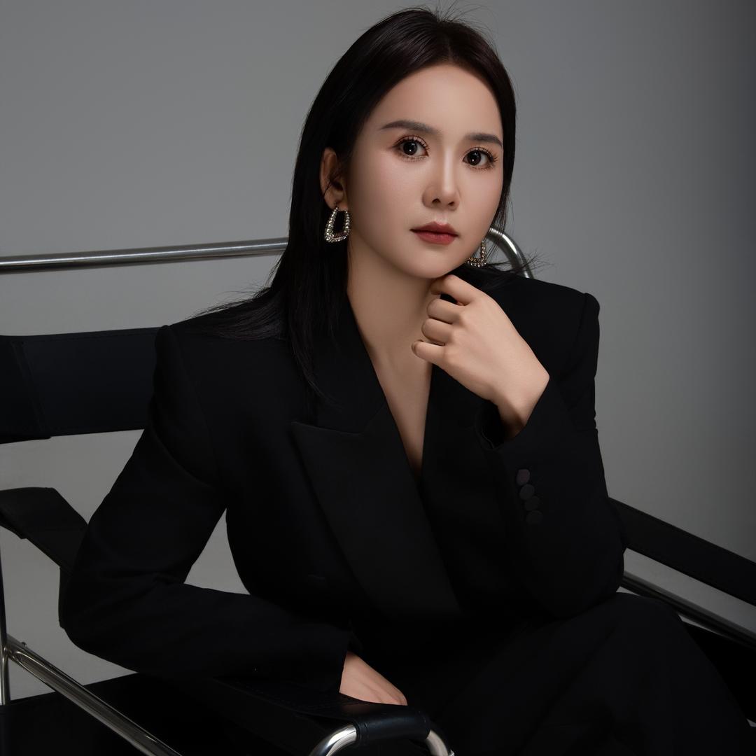 冉凤楠在中牟专注女性轻创业