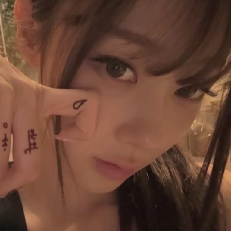 冷漠曲奇🍪