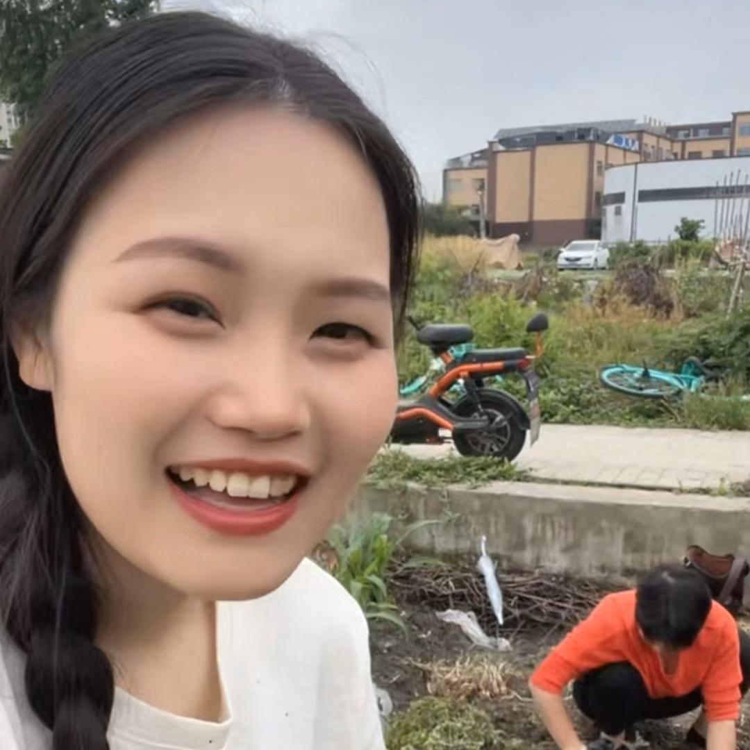 罗哈哈^o^