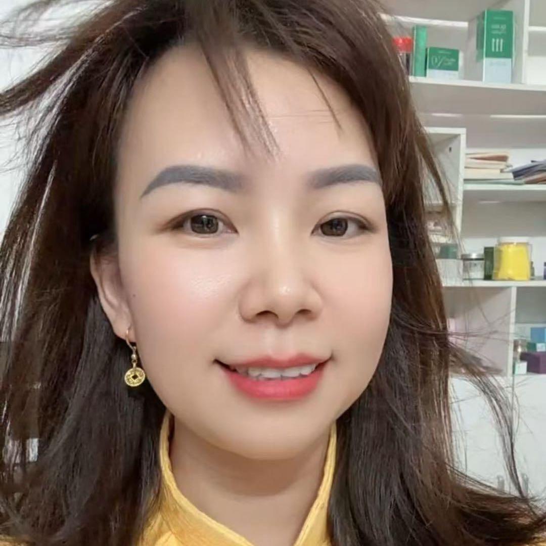 邓云 Vân Quảng Ninh