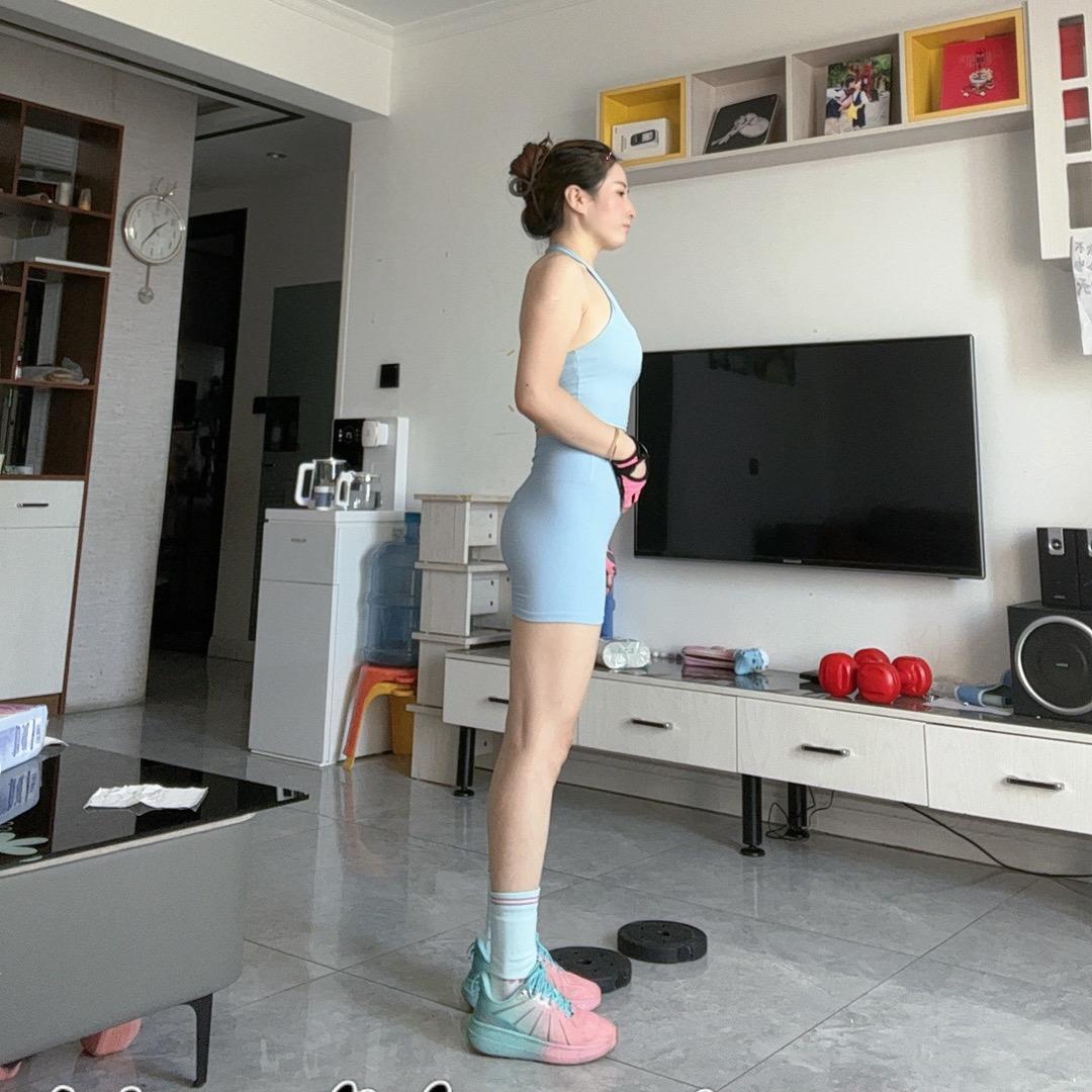 🌈张姑娘（11级晶小朵）
