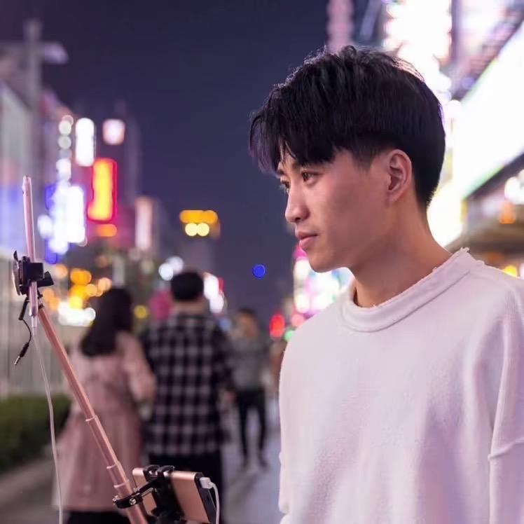 李一鸣 娱乐秀