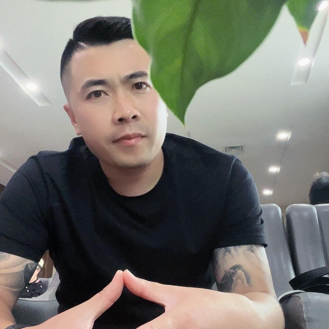 罗天仰（笑对生活）