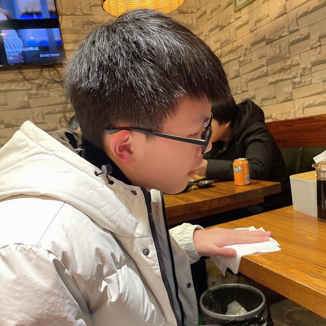 谢长秀