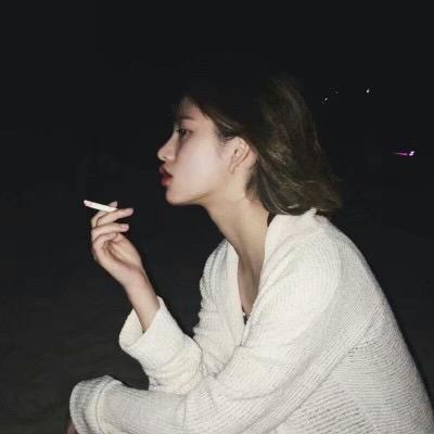 @奶尤，🍭