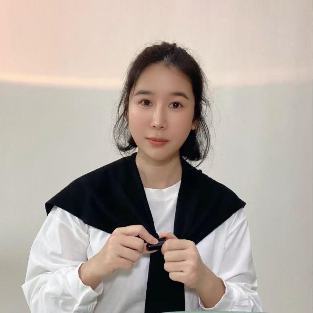 二二吖