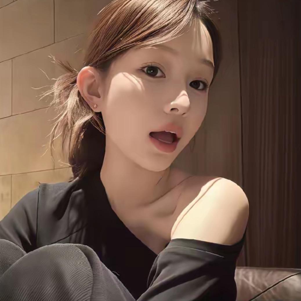 六六.