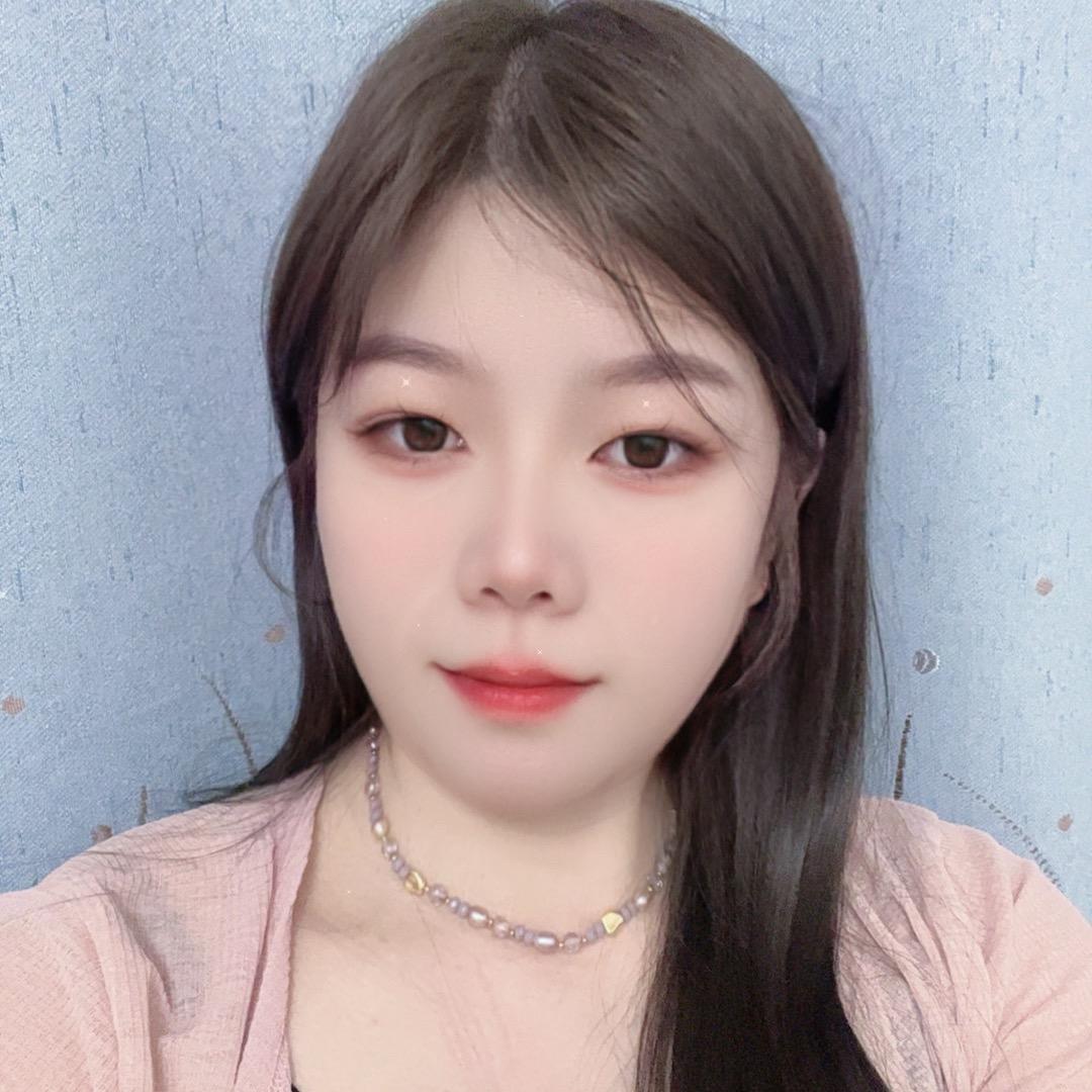 ❄️白雪化在掌心❤️