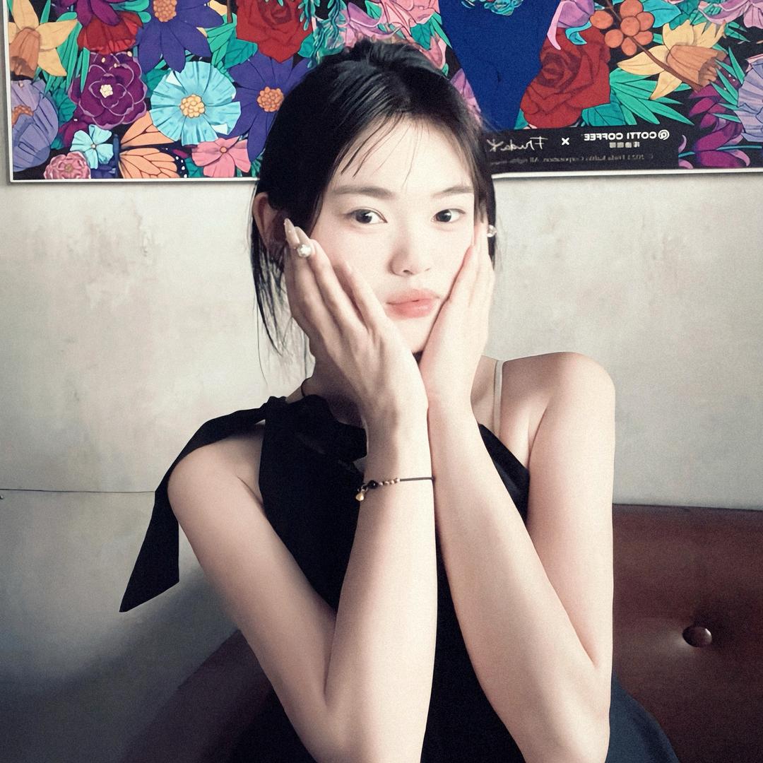 一朵美丽芬芳的永生花