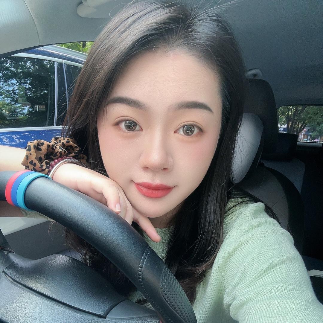 听多少偏爱才能被偏爱💕