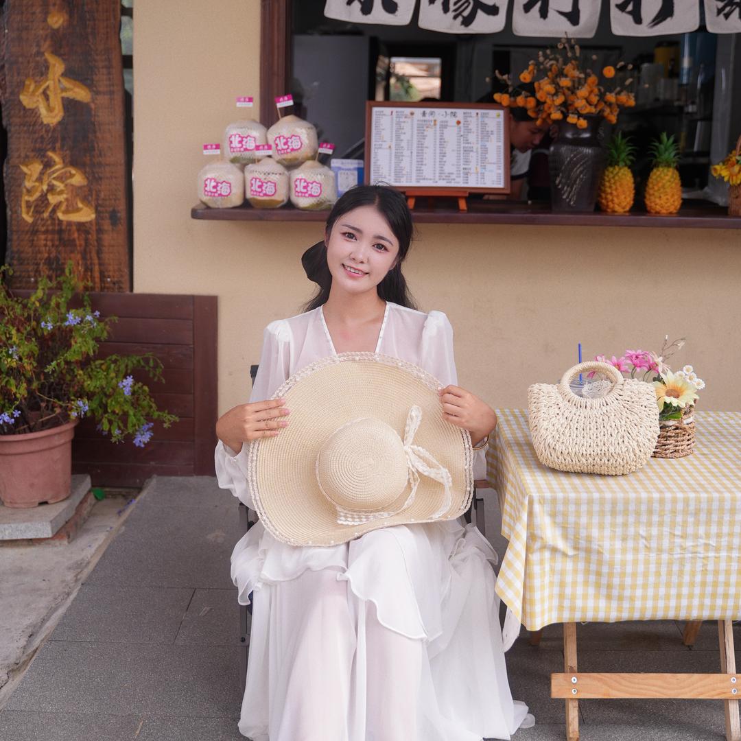 彭小妞旅记