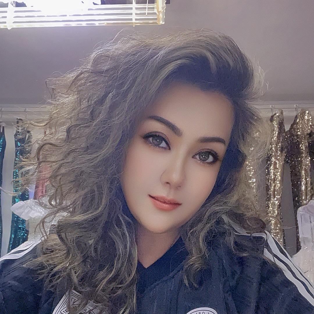 高级化妆师 z