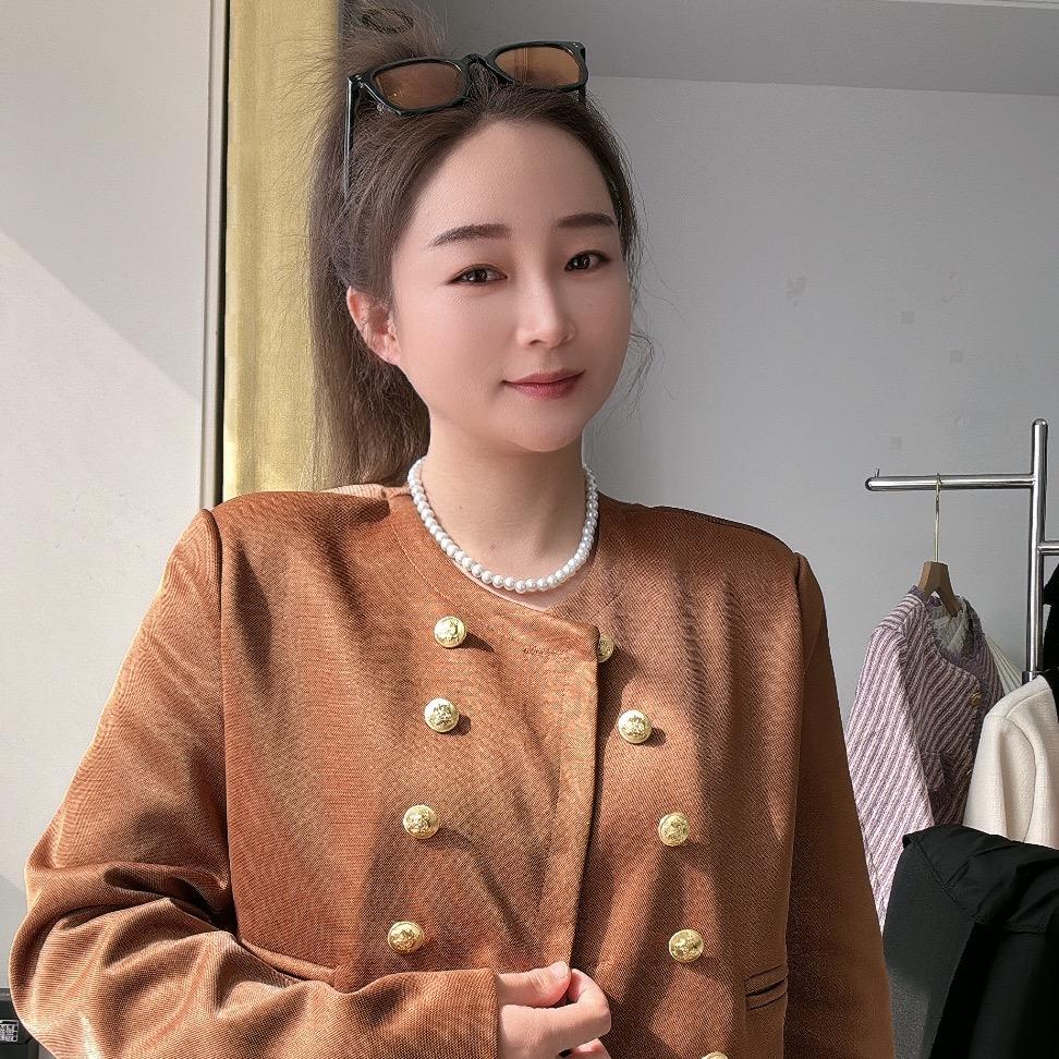 小雨（女装）