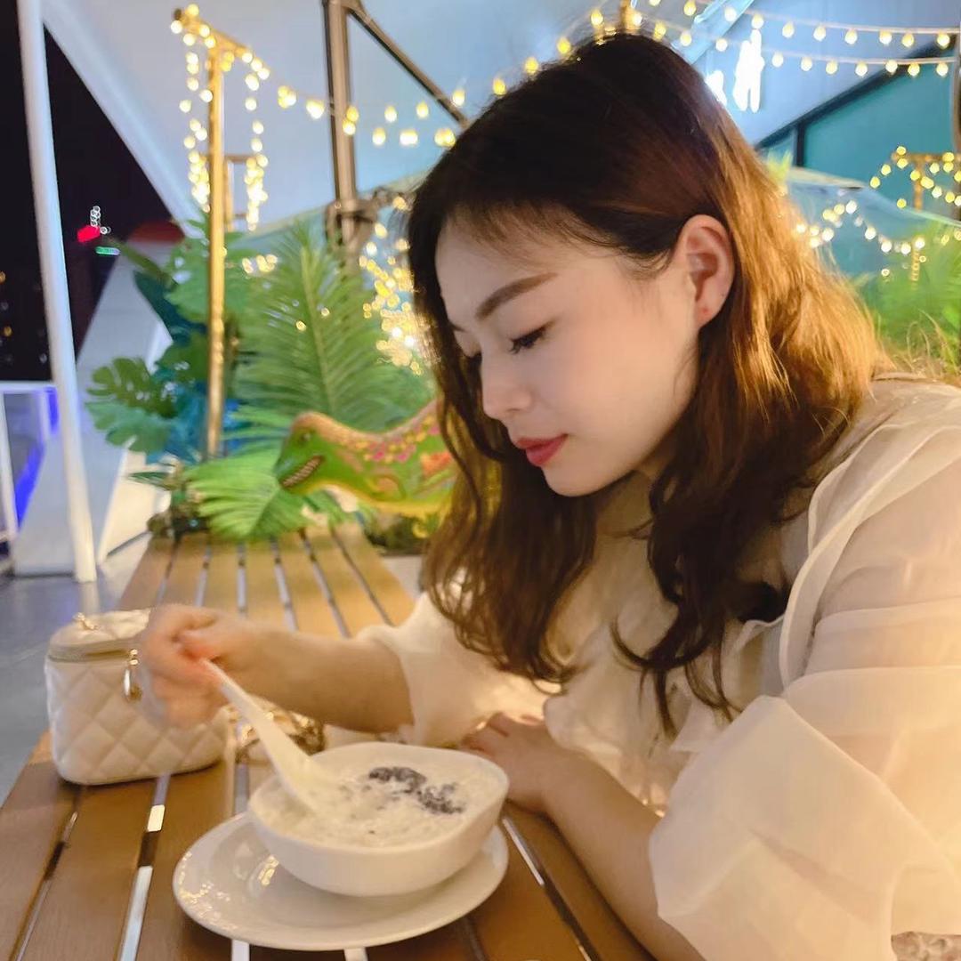 席小姐