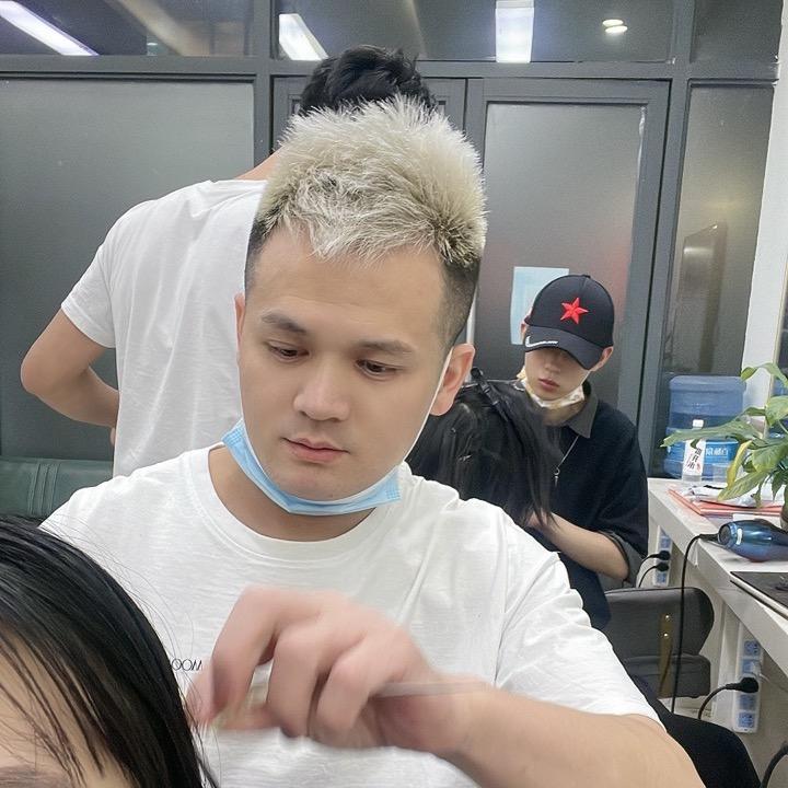 金叶红改黑大神~连博文