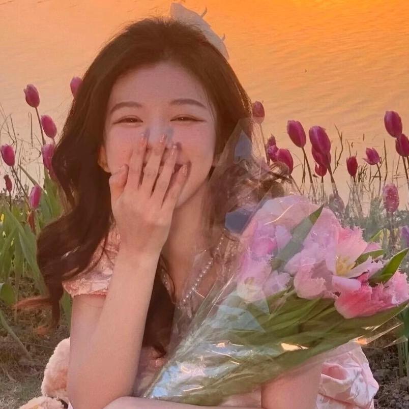 🌷.