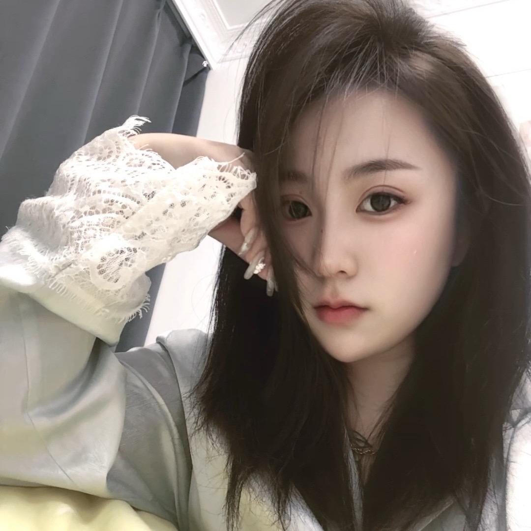 A.一个花店的老板娘💐