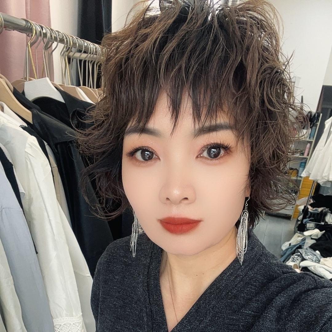 溪水声女装店