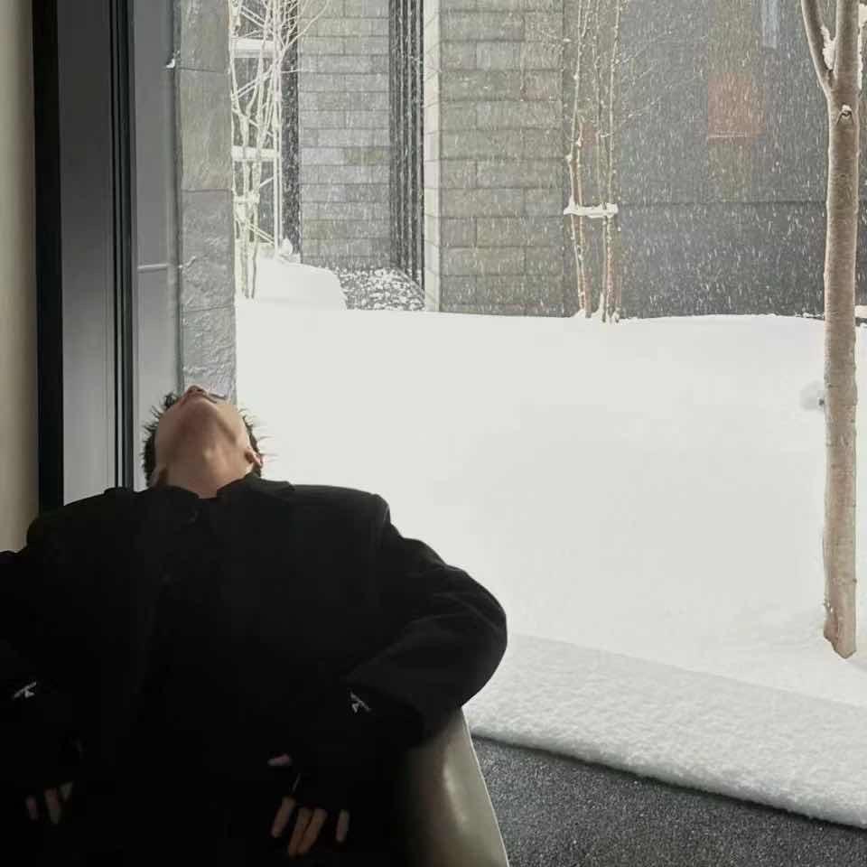也