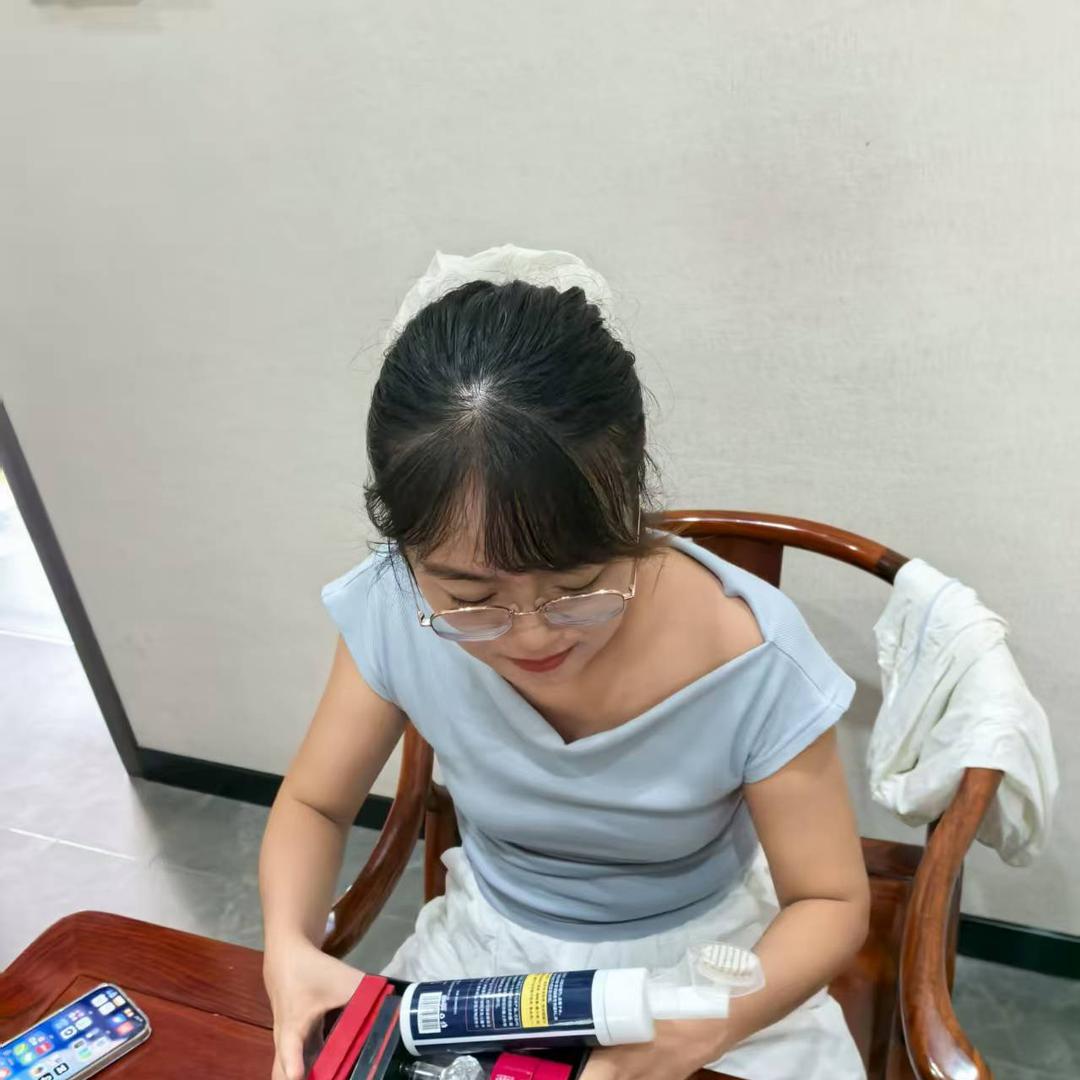 小小仙女🧚‍♀️