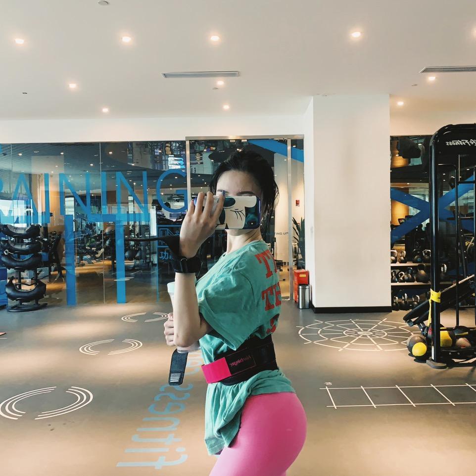 app小姐姐👅（健身版）