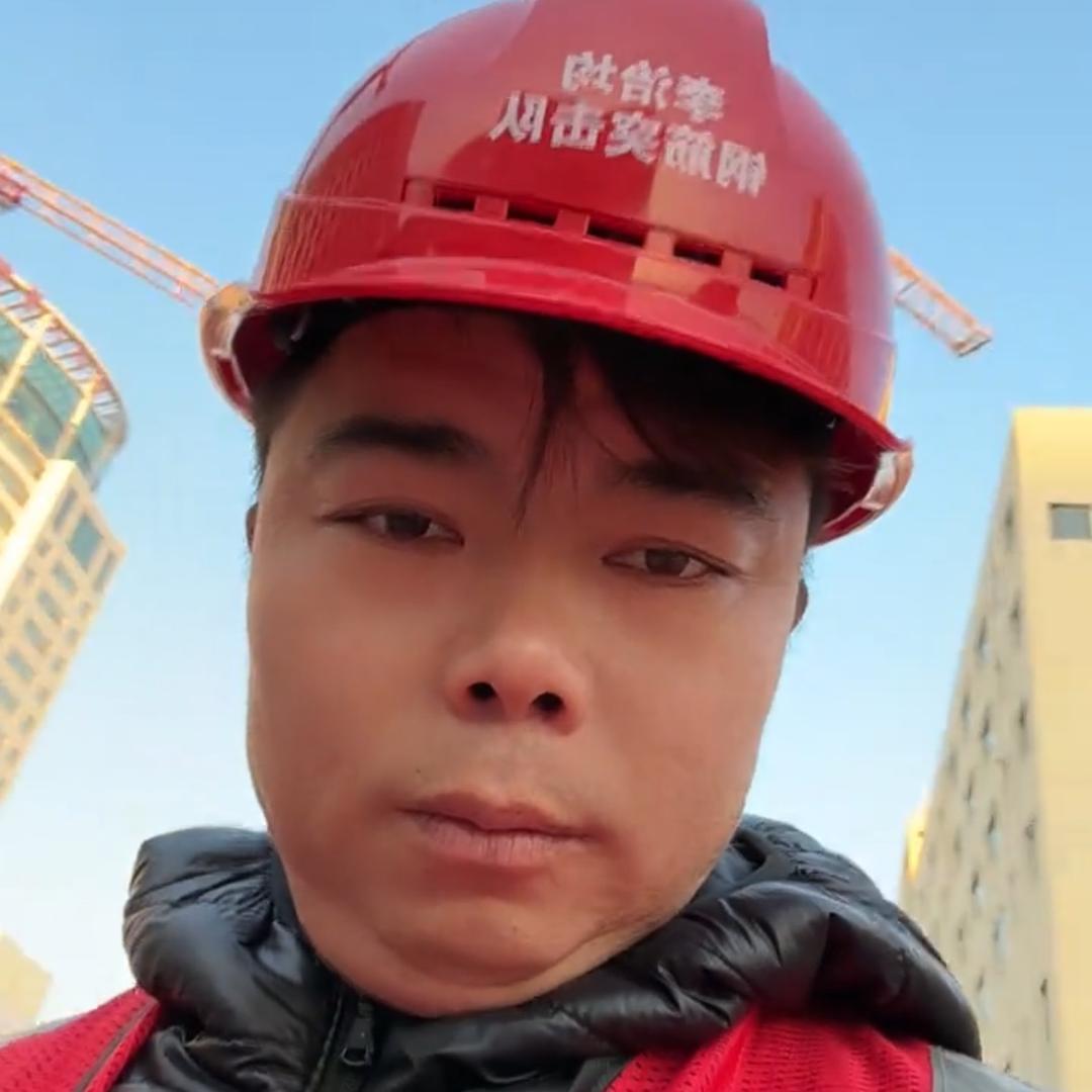 有泪不泣！有苦不言！