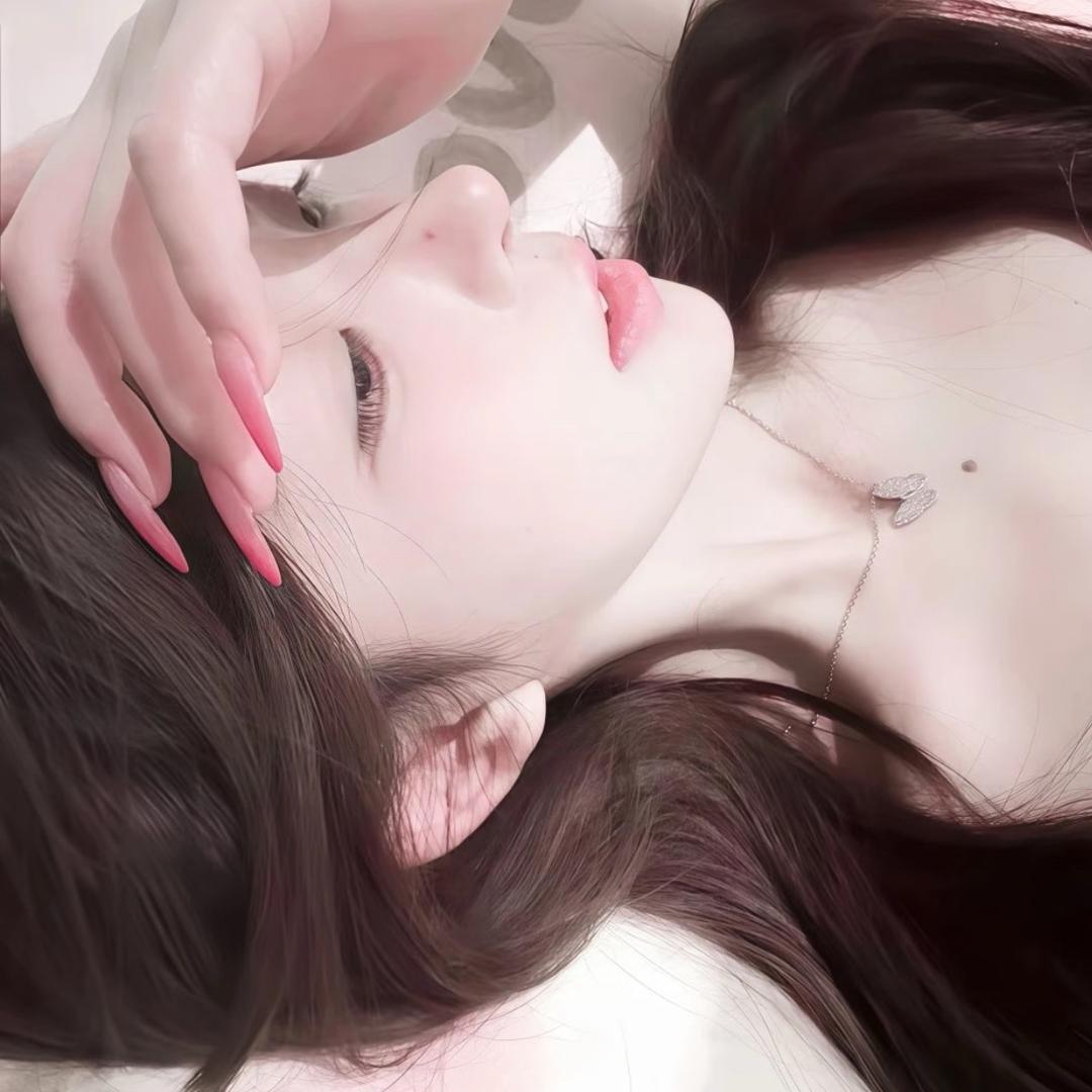 呆萌欣^